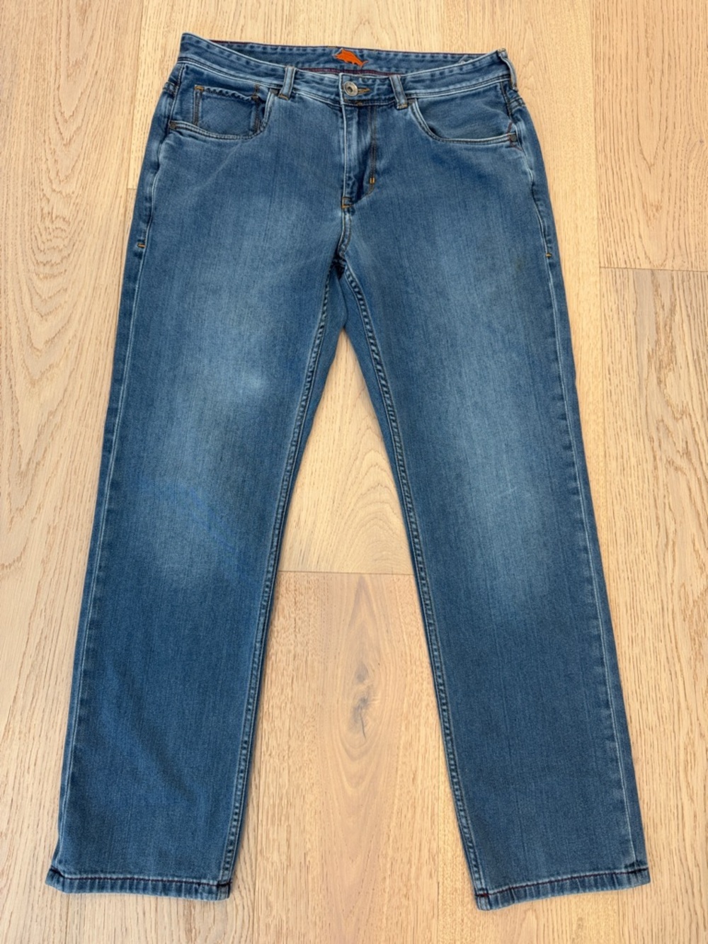 Tommy Bahama Authentic Antigua Cove Men’s Straight Leg Regular Fit Jeans 33/30